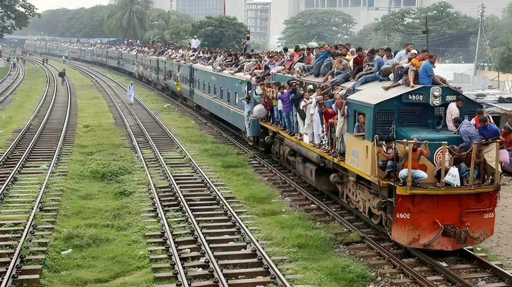 ঈদ ফেরত যাত্রায় ট্রেনের অগ্রিম টিকিট বিক্রি শুরু