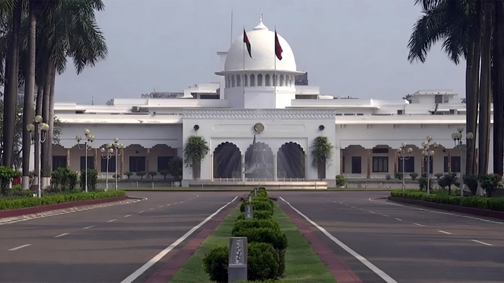 ৩৫ বছর পর প্রতিদ্বন্দ্বিতাপূর্ণ রাষ্ট্রপতি নির্বাচন
