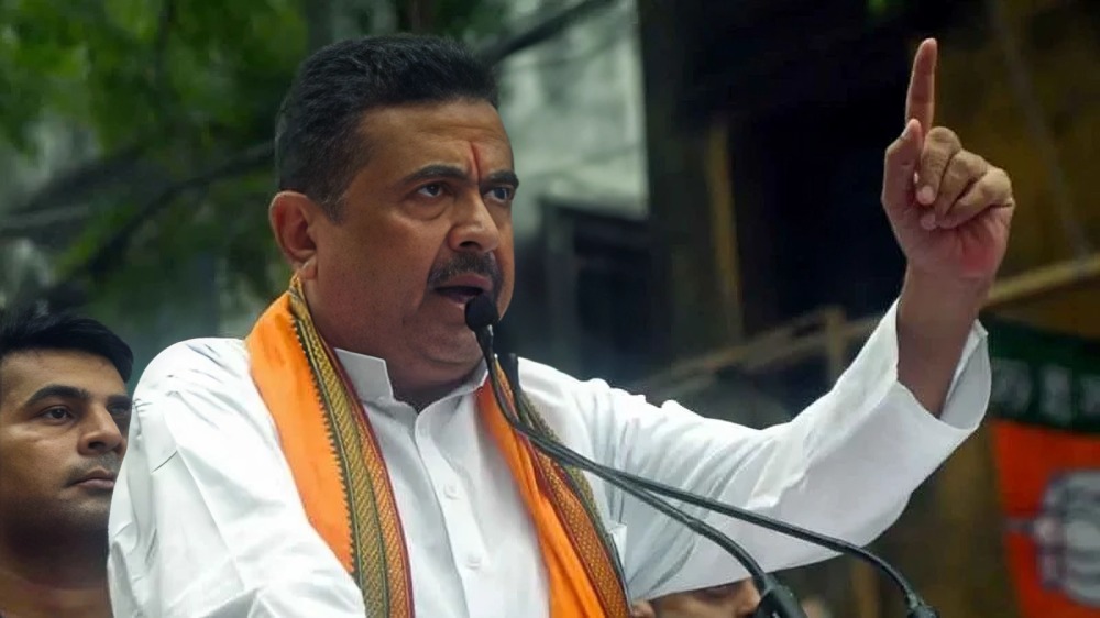 সন্দেহভাজন ‘পাকিস্তানি গুপ্তচর’ গ্রেপ্তার, বাংলাদেশ নিয়ে শুভেন্দুর মন্তব্য