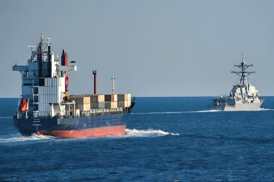 হরমুজে জাহাজ চলাচলে নিরাপত্তা দিতে অক্ষম মার্কিন নৌবাহিনী
