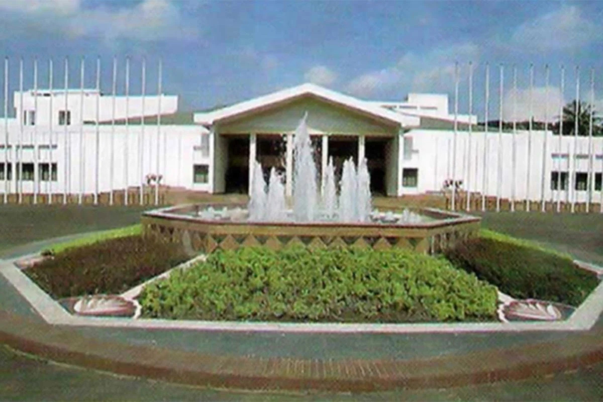 দুপুরে প্রধানমন্ত্রীর কার্যালয়ে প্রেস ব্রিফিং