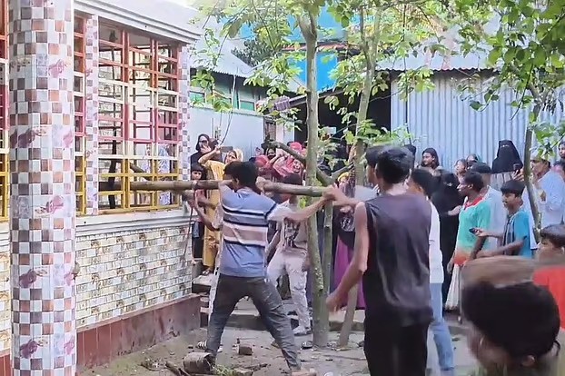 আশুগঞ্জে শিশুকে ধর্ষণ ও হত্যার অভিযোগ, স্বজন আটক