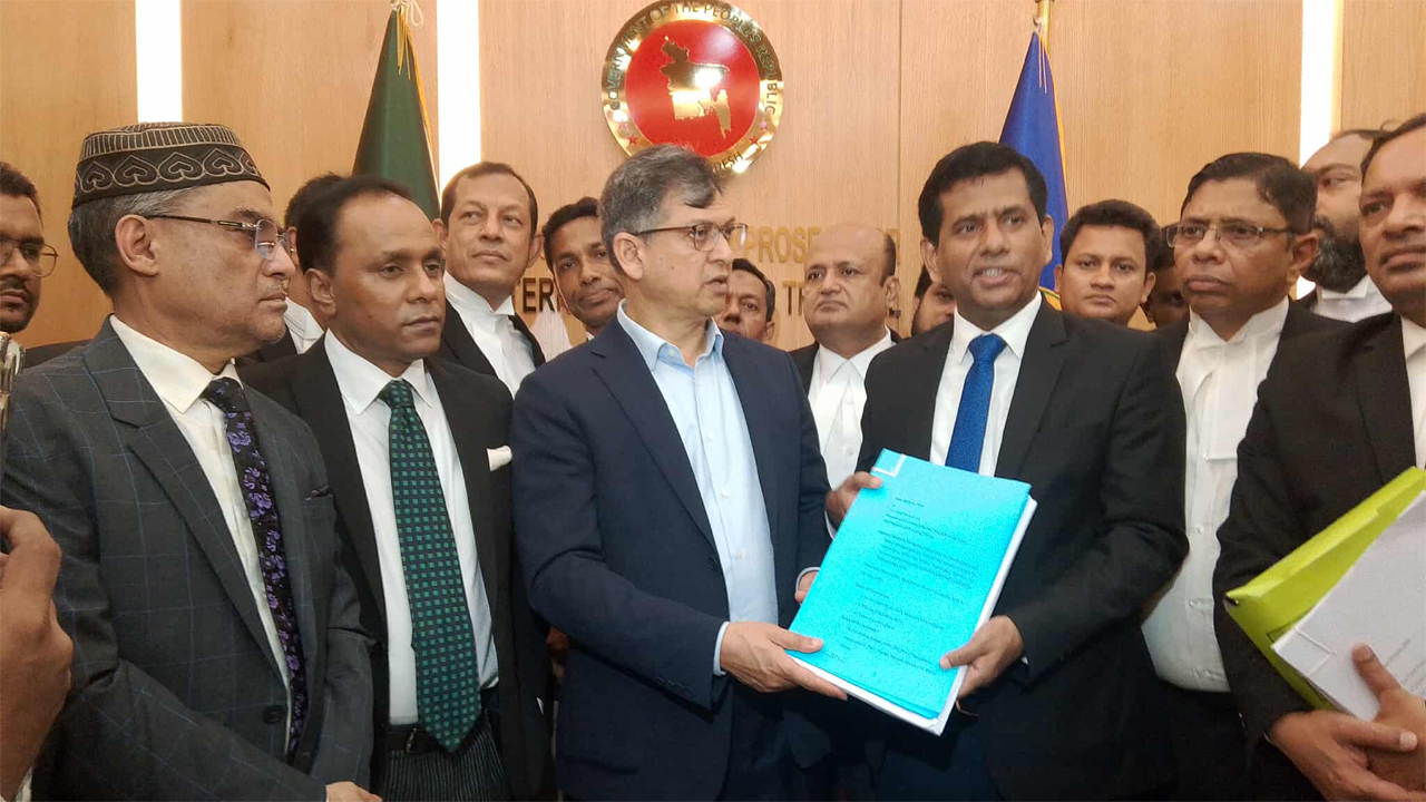সালাহউদ্দিন শেখ হাসিনাসহ ৭ জনের বিরুদ্ধে গুমের অভিযোগ আন্তর্জাতিক ট্রাইব্যুনালে দাখিল করেছেন।