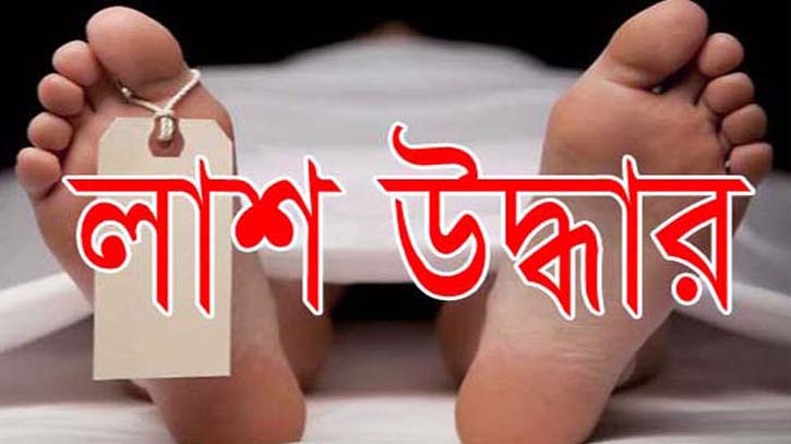 মহাদেবপুরে এক অজ্ঞাতপরিচয় নারীর মরদেহ উদ্ধার করা হয়েছে।