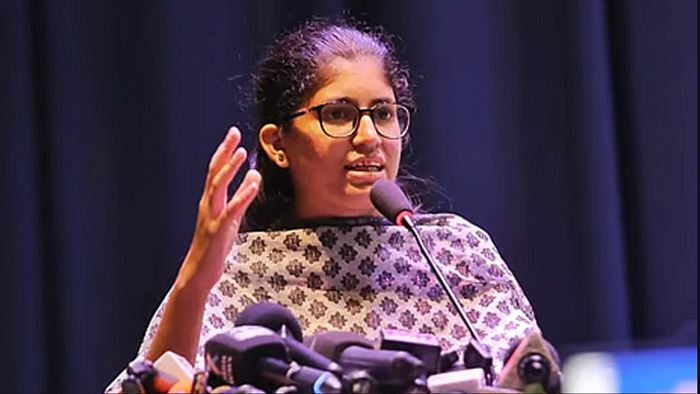উমামা ফাতেমা একাধিক অভিযোগ তুলে ধরে ‘বৈষম্যবিরোধী প্লাটফর্ম’ থেকে সরে দাঁড়ালেন।