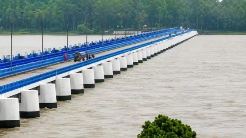 তিস্তার পানি বিপৎসীমার ওপরে, খুলে দেওয়া হলো ব্যারাজের ৪৪ জলকপাট