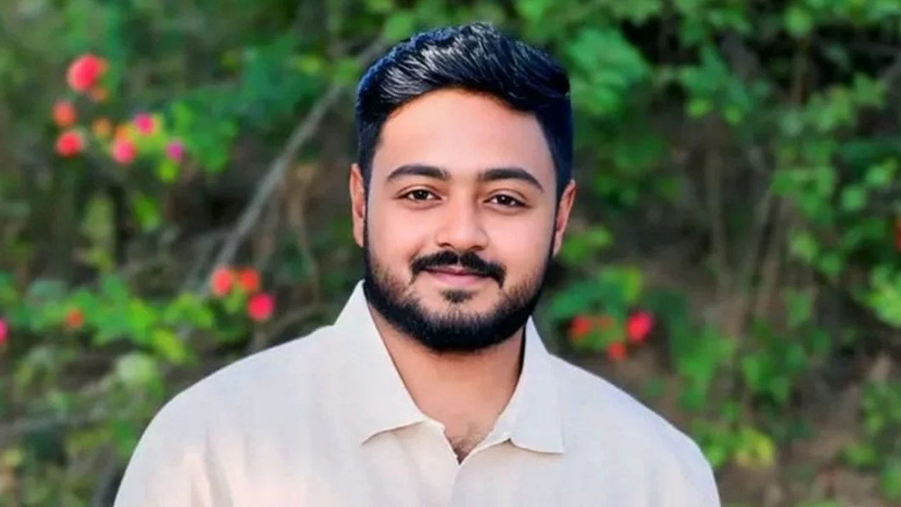 ছাত্রলীগের এক নেতা এনসিপিতে পেলেন গুরুত্বপূর্ণ পদ।