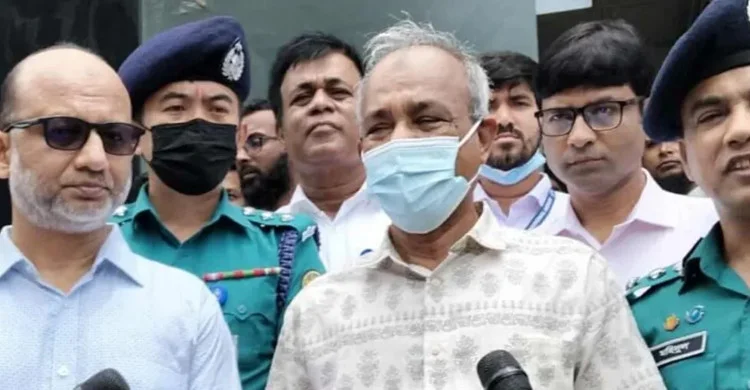 মালয়েশিয়ায় আটক ব্যক্তিরা জঙ্গি নন বলে জানিয়েছেন স্বরাষ্ট্র উপদেষ্টা।