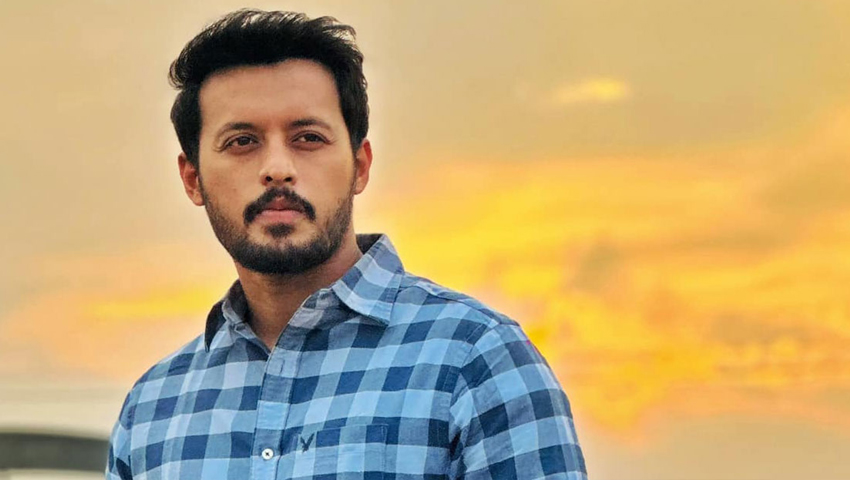 যখন কেউ ক্ষমতার বাইরে থাকে, তখন সে দেশপ্রেমিক-কিন্তু ক্ষমতায় গেলে?