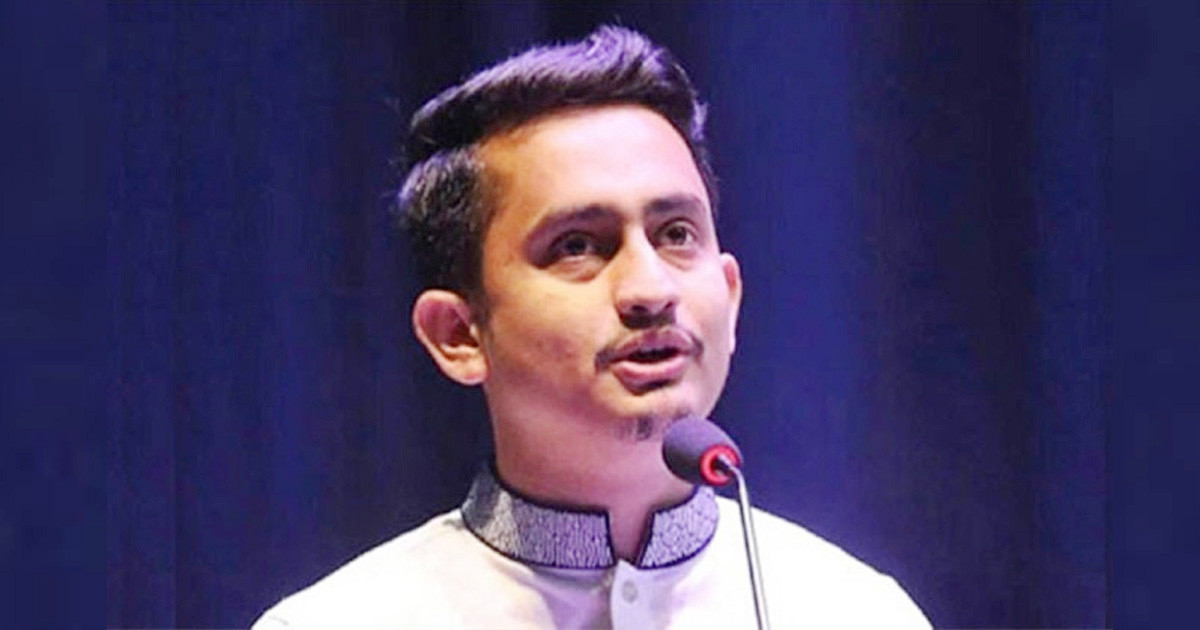 সেনাপ্রধানের প্রশংসা করে সারজিস যা মন্তব্য করেছেন তা উল্লেখযোগ্য।