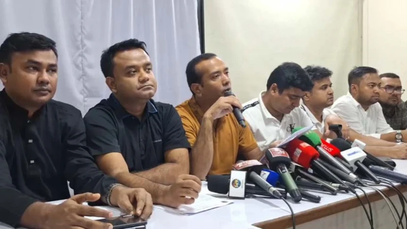শহীদ মিনারের পরিবর্তে আগামী ৩ আগস্টের ছাত্র সমাবেশটি শাহবাগে আয়োজন করা হবে বলে জানিয়েছে ছাত্রদল।
