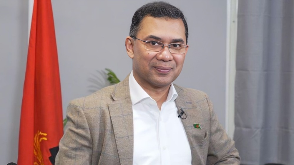 দুই জেলা বিএনপির নেতাদের সঙ্গে বৈঠকে তারেক রহমান
সরকার ও দলের কার্যক্রম আলাদা রাখার নির্দেশ