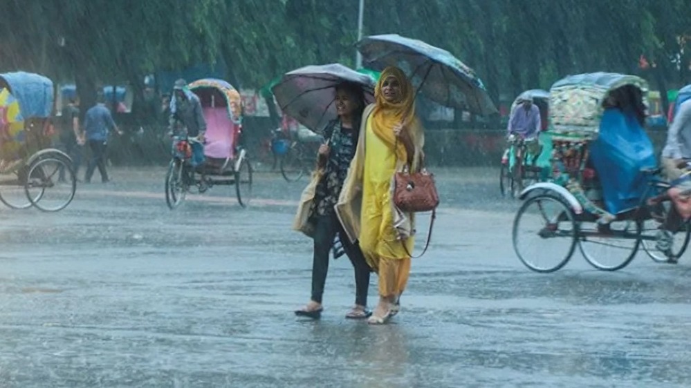 ঢাকায় বাড়তে পারে গরম, রয়েছে বজ্রবৃষ্টির সম্ভাবনা