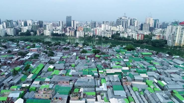 ঢাকায় নিম্নআয়ের মানুষের মাথা গোঁজার ঠাঁই কতটা নিরাপদ?