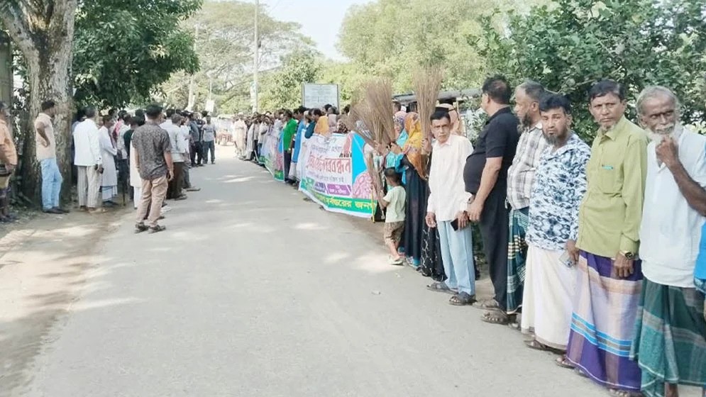 বীর মুক্তিযোদ্ধাকে লাঞ্ছিত করার অভিযোগ
