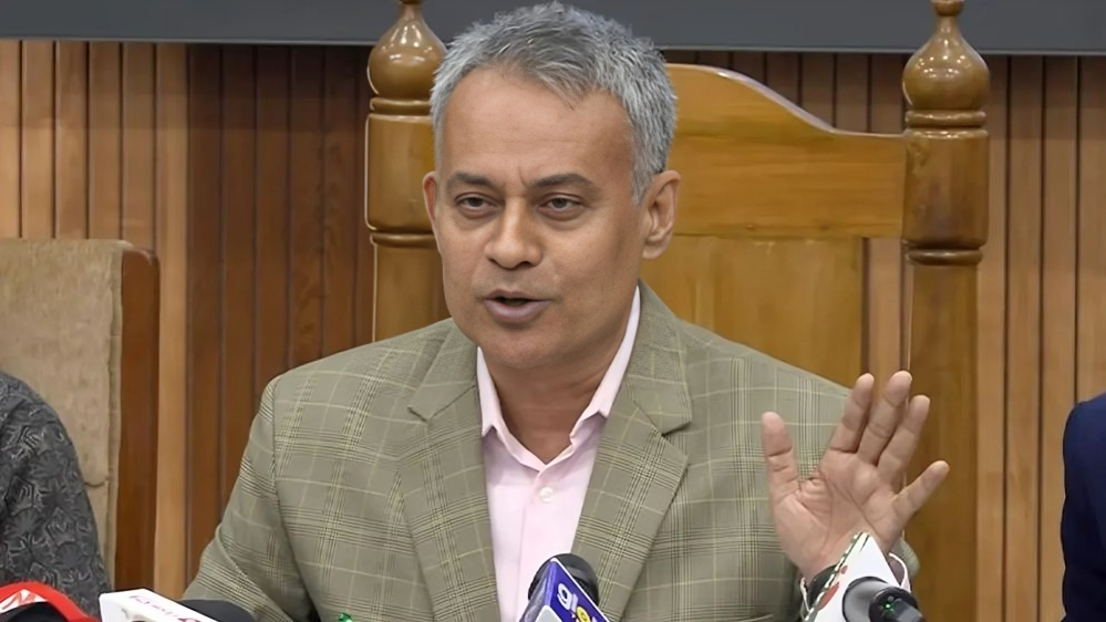 ঈদের পর নিউমার্কেটে ফুটপাত ও সড়ক দখলমুক্ত হবে