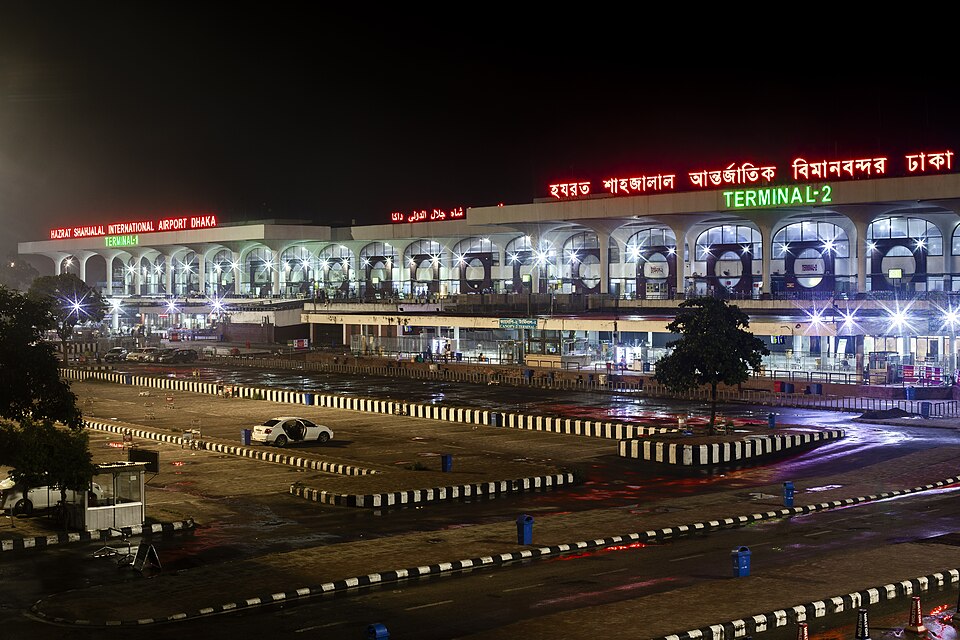 সৌদি ফ্লাইট বন্ধ, অনিশ্চয়তায় হাজারো বাংলাদেশি প্রবাসী
