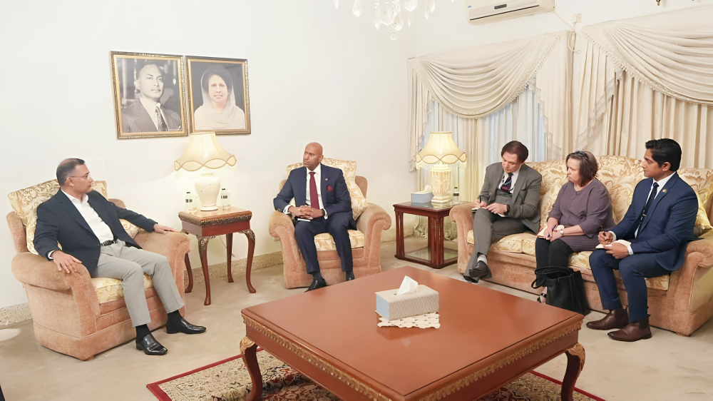 কানাডা হাইকমিশনারের সঙ্গে বিএনপি চেয়ারম্যানের বৈঠক