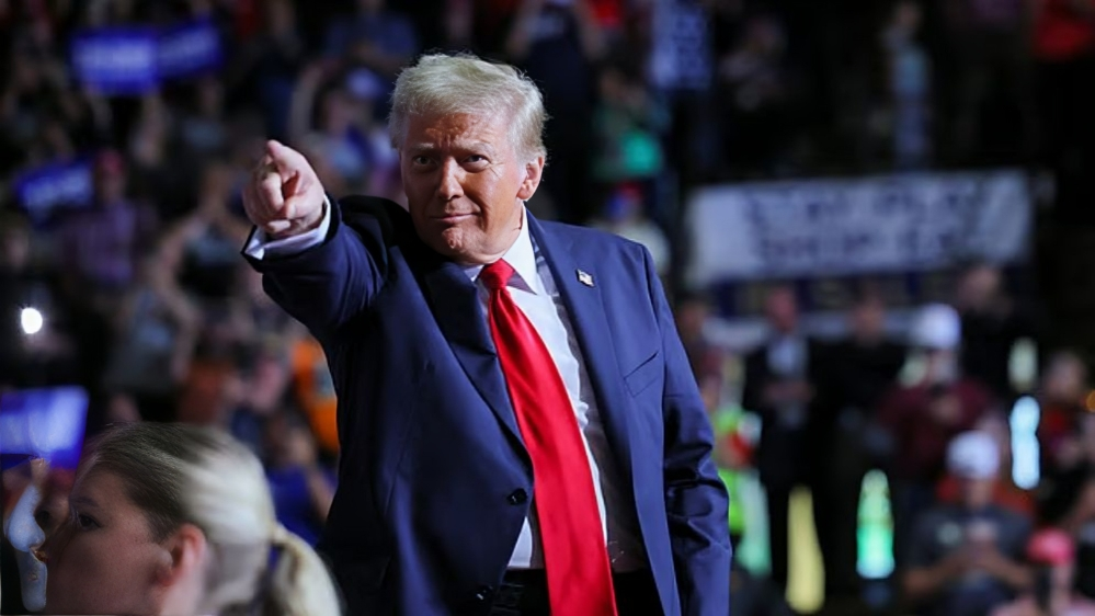 পাগলাটে পৃথিবী গুলির ঘটনার পর ট্রাম্পের মন্তব্য