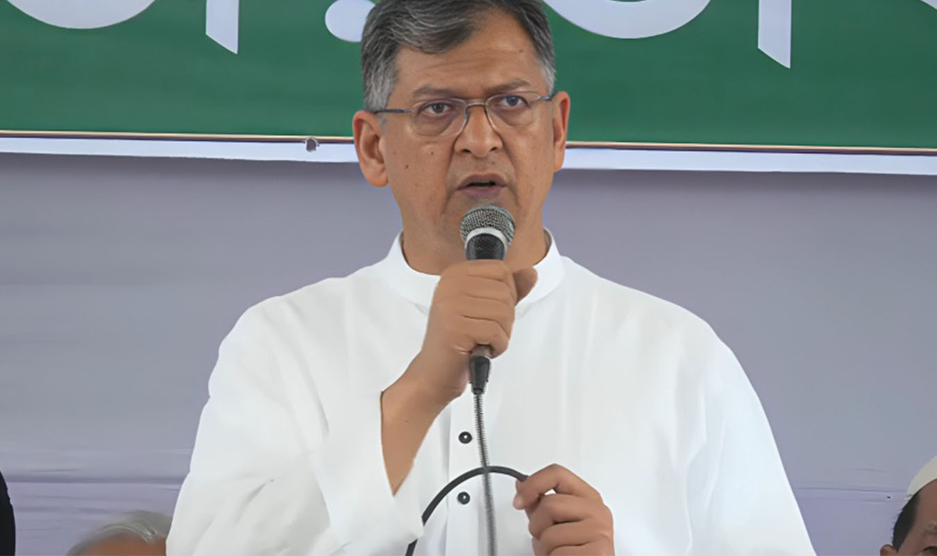 রংপুরের চার খুনের ঘটনায় দ্রুততম সময়ে জড়িতরা গ্রেফতার হয়েছে -স্বরাষ্ট্রমন্ত্রী
