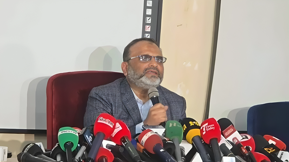 ঢাবি উপাচার্য এখনও আনুষ্ঠানিকভাবে পদত্যাগ করেননি