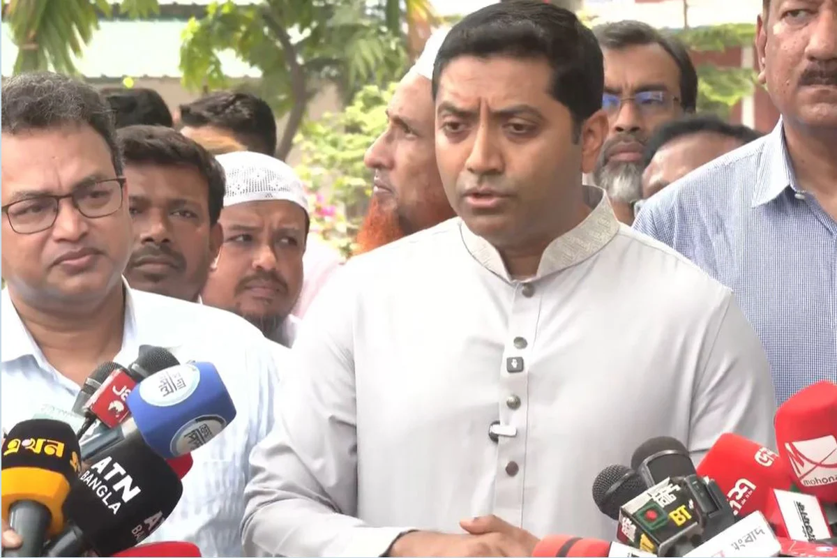 শিক্ষার্থীদের ক্লাসে ফেরাতে বাড়বে উপবৃত্তি