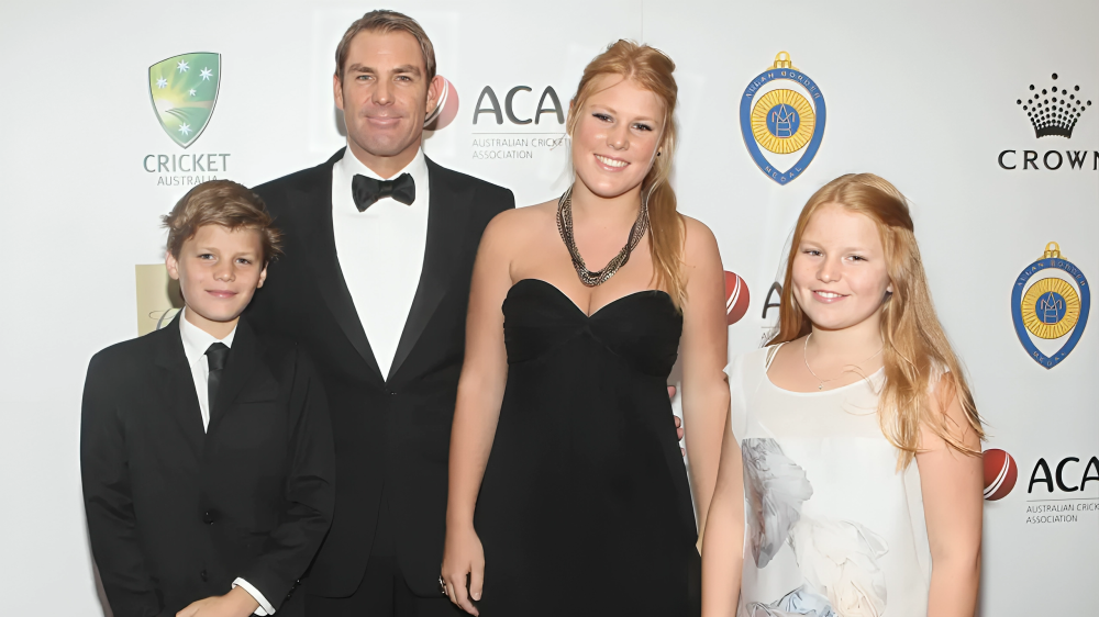 ওয়ার্নের পরিবার পাবে শত কোটি টাকা