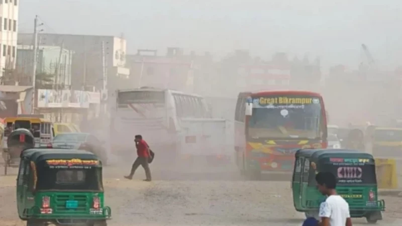দূষণে আবারও বিশ্বের শীর্ষে ঢাকা