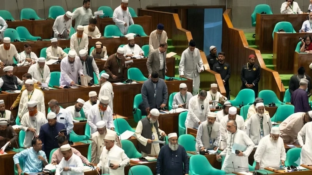 সংসদে বিরোধী দলের ওয়াকআউট